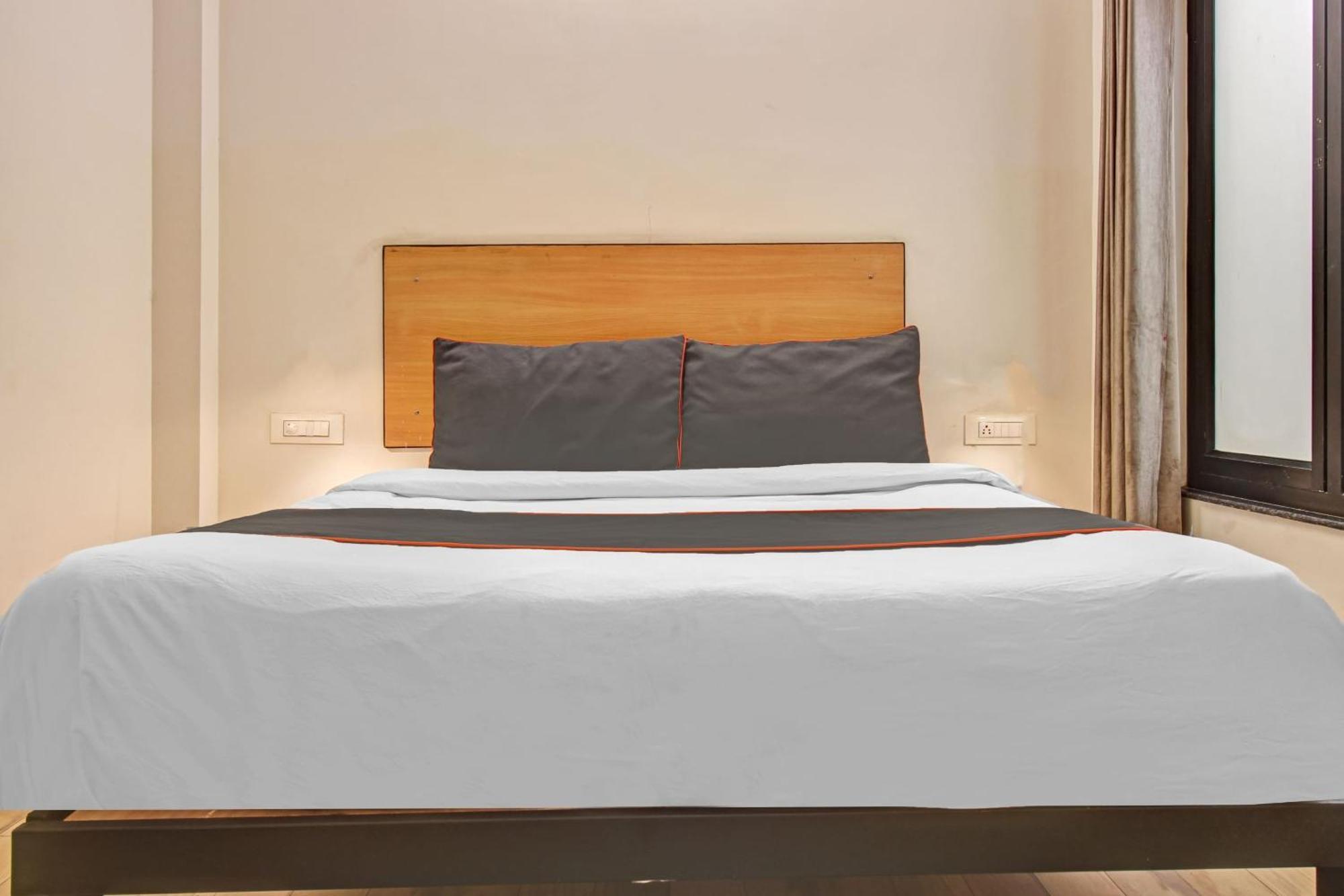 Hotel Super Townhouse Kachnar House Vikas Nagar Hasanganj Zewnętrze zdjęcie