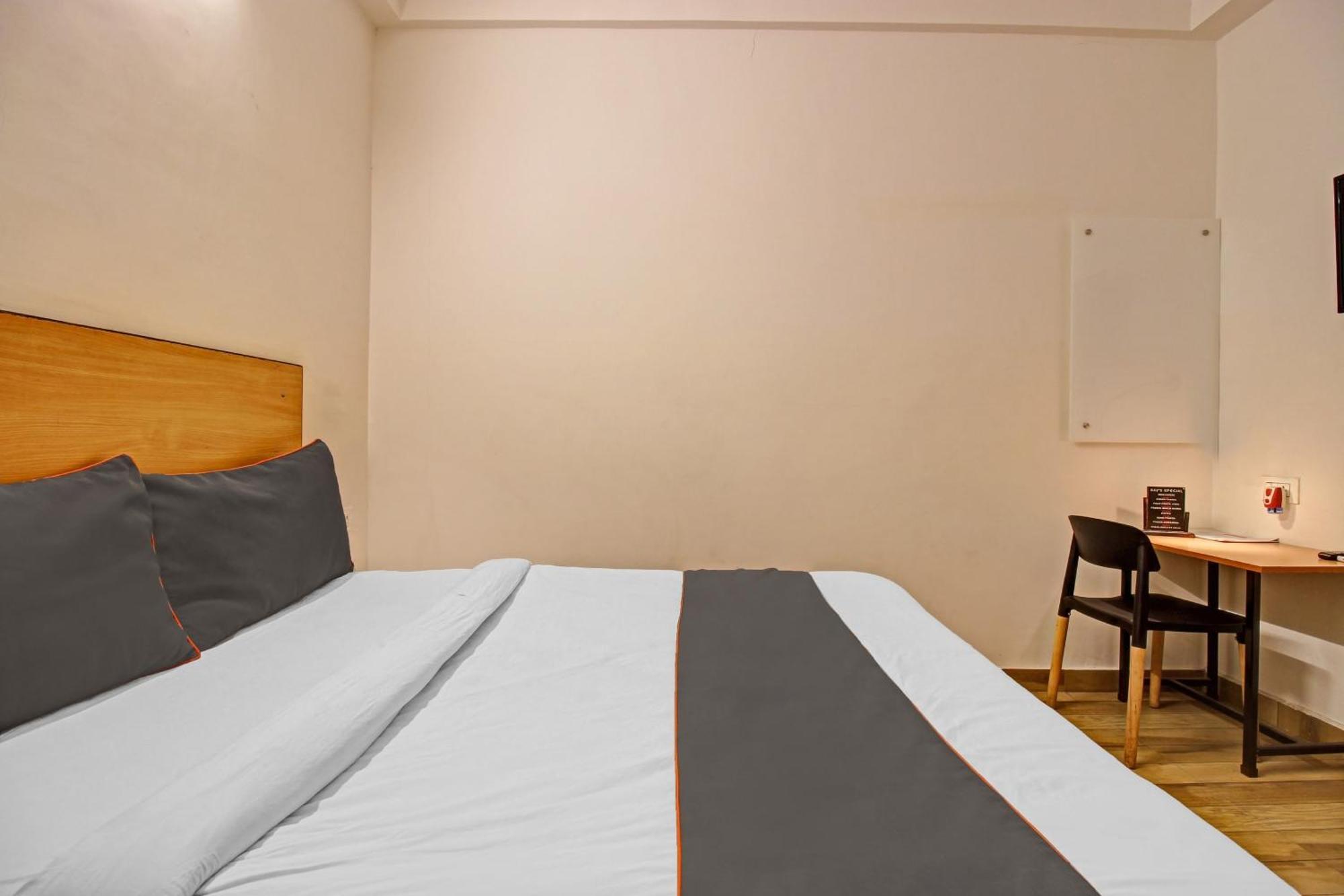 Hotel Super Townhouse Kachnar House Vikas Nagar Hasanganj Zewnętrze zdjęcie