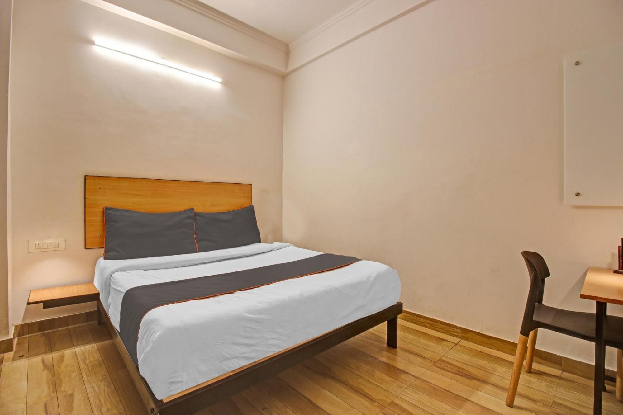 Hotel Super Townhouse Kachnar House Vikas Nagar Hasanganj Zewnętrze zdjęcie