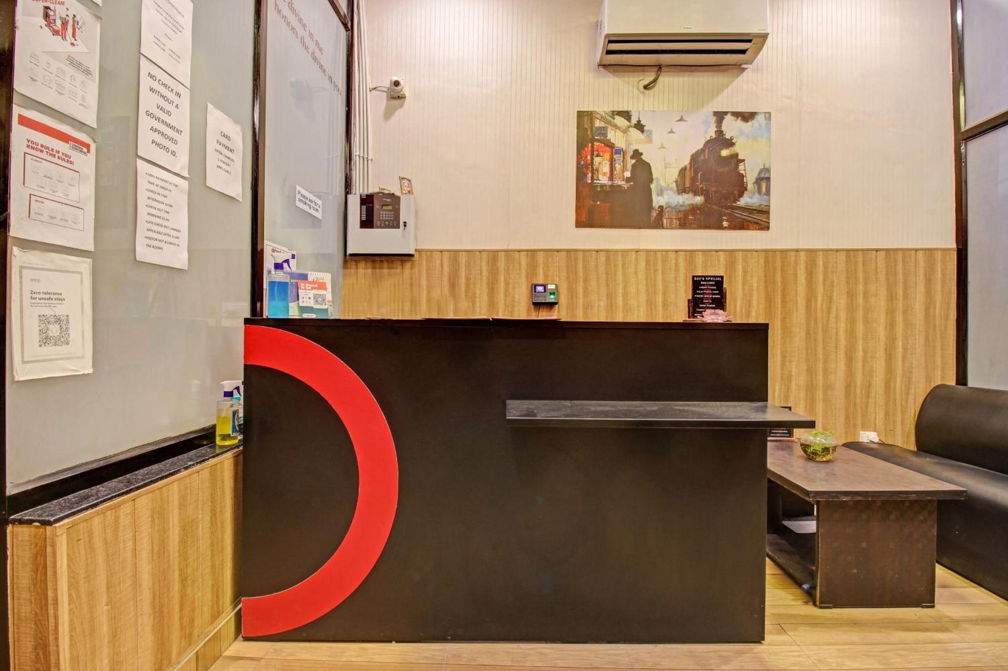 Hotel Super Townhouse Kachnar House Vikas Nagar Hasanganj Zewnętrze zdjęcie